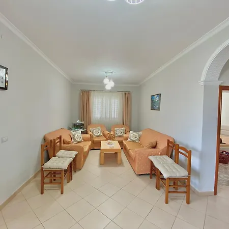 Floor 1 Апартаменты *