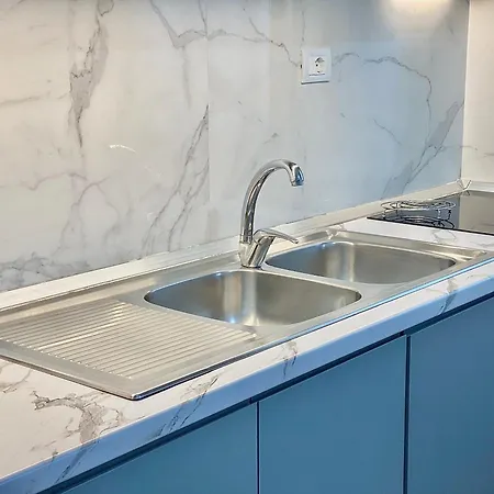Floor 1 * Vlorë
