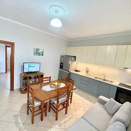 Floor 1 Апартаменты *