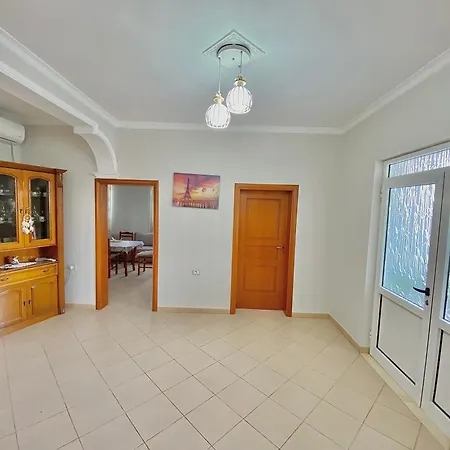 Apartament Floor 1 *