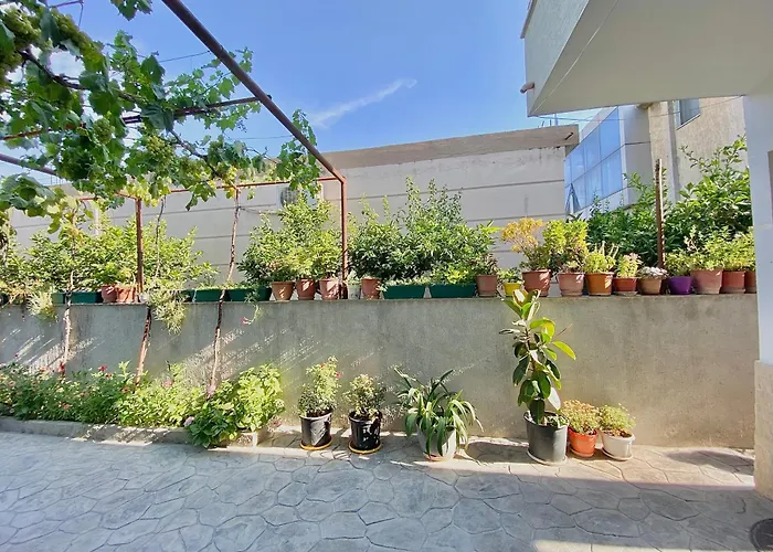 Floor 1 Vlorë