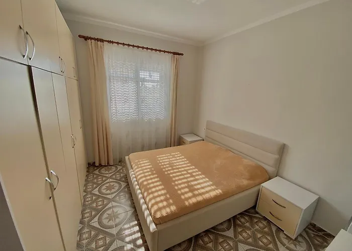 Floor 1 公寓 Vlorë